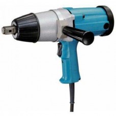 Гайковерт Makita 6906